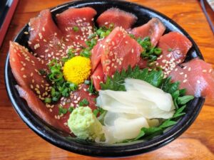 マグロ漬け丼