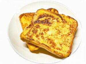 フレンチトーストを一晩漬