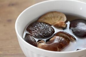 干ししいたけの戻し汁