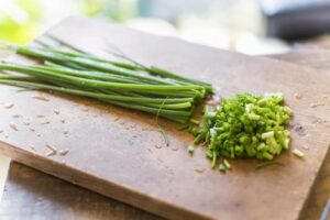 ネギ刻む