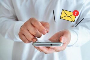 メールやチャット
