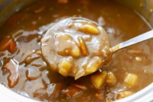カレーにセロリ
