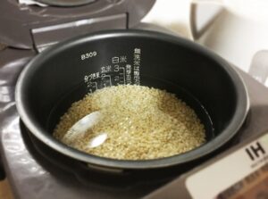 玄米を炊く