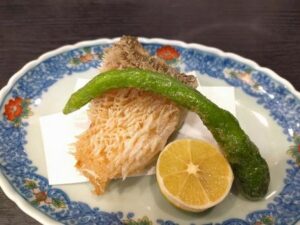 甘鯛 松笠揚げ