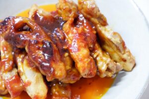 鶏むね肉のにんにく照り焼き