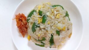 ピーマンたっぷりチャーハン