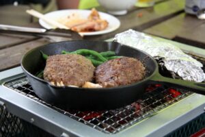 ハンバーグ　BBQ