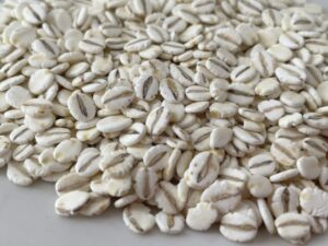 麦