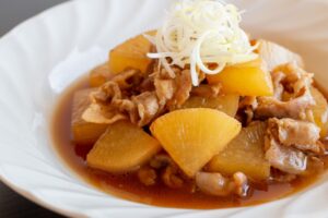 大根と豚バラの煮物