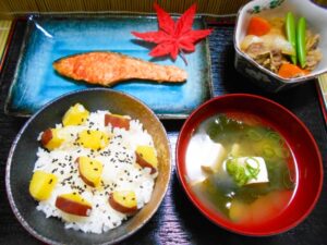 さつまいもご飯 焼き魚