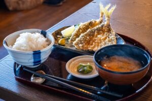 アジフライ 味噌汁