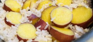 さつまいもご飯