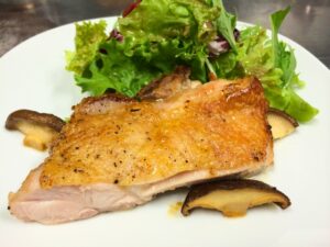 チキンソテー