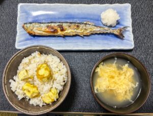 栗ご飯　焼き魚