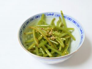 さつまいもの茎　きんぴら