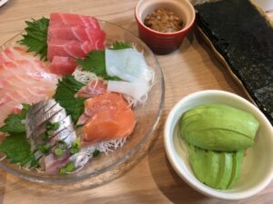 手巻き寿司　アボカド