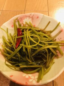 さつまいものつる炒め煮
