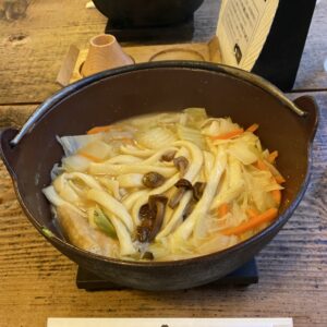 山梨　ほうとう　きのこ