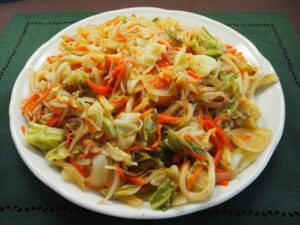 野菜たっぷり焼きうどん