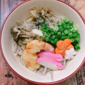 年越しそば 具だくさん